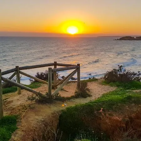 Faia Beachside By Encantos Do Algarve - 404 Lejlighed Portimão